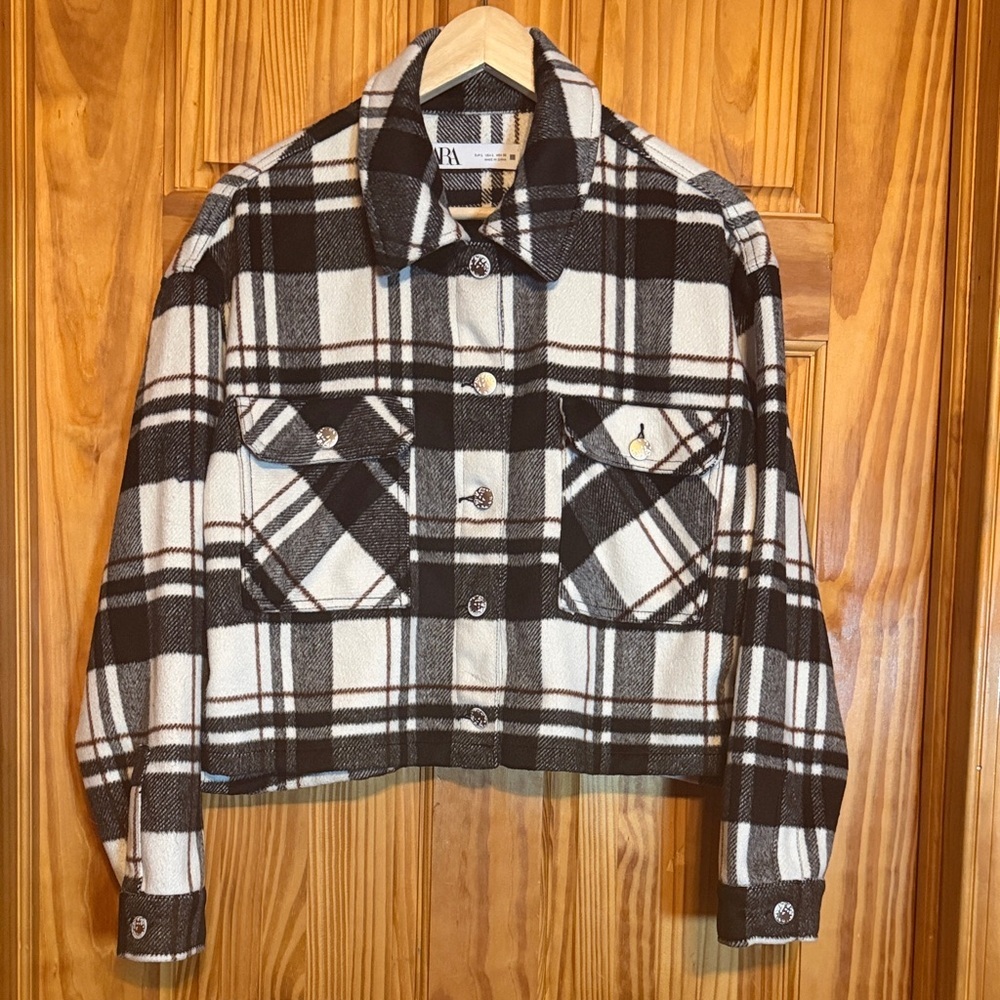 Zara Cropped Black and White Plaid Jacket